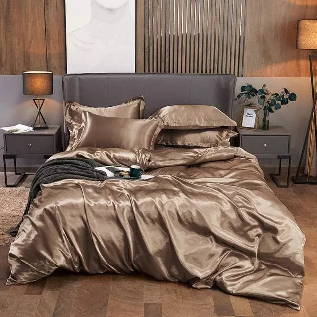 Conjunto PremiumLux de Cama de Cetim (4 Peças)